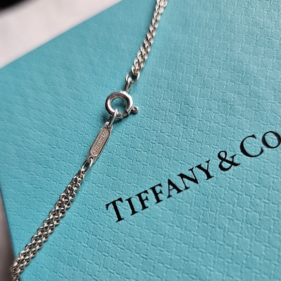 Authentic Tiffany & Co. Infinity Sterling Silver Necklace ✨️ - Picture 7 of 9